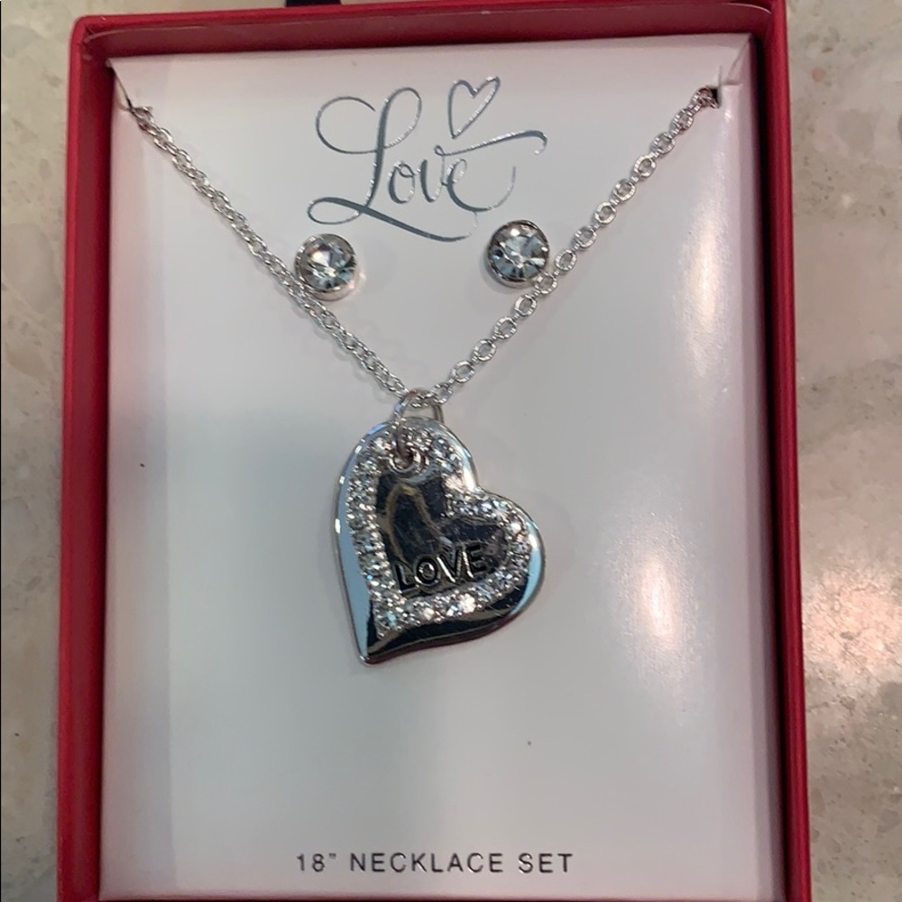 Necklace set - Picture 2 of 3